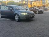 Volkswagen Passat 2010 года за 4 500 000 тг. в Шымкент