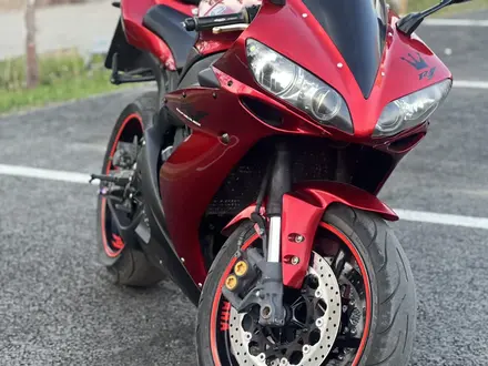 Yamaha  YZF-R1 2004 года за 2 900 000 тг. в Астана