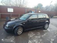 Volkswagen Golf 2001 годаүшін2 600 000 тг. в Алматы