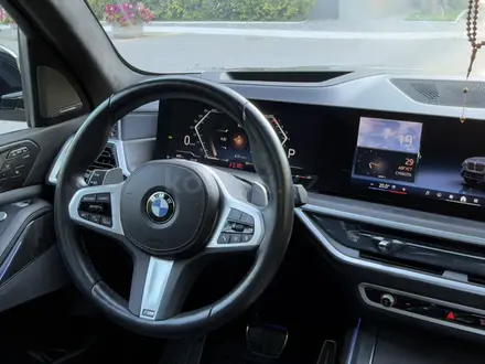 BMW X7 2024 года за 70 000 000 тг. в Астана – фото 15