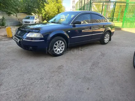 Volkswagen Passat 2004 года за 3 000 000 тг. в Астана – фото 3