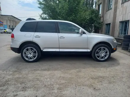 Volkswagen Touareg 2004 года за 5 900 000 тг. в Костанай – фото 8