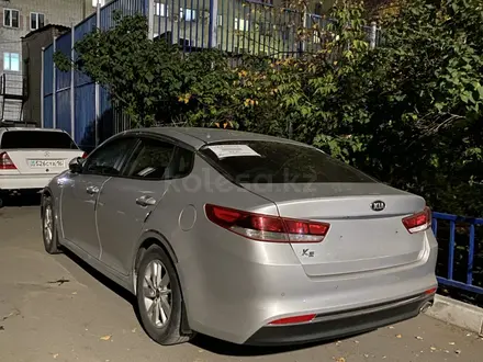 Kia K5 2017 года за 5 600 000 тг. в Семей – фото 2