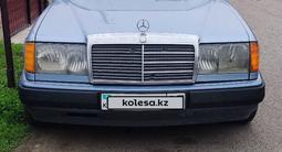 Mercedes-Benz E 200 1990 года за 1 200 000 тг. в Алматы – фото 2