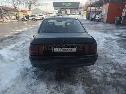 Opel Vectra 1995 года за 600 000 тг. в Шымкент – фото 4
