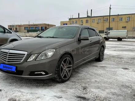 Mercedes-Benz E 350 2010 года за 7 500 000 тг. в Караганда – фото 6