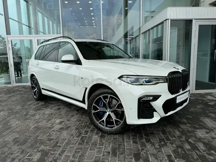 BMW X7 2021 года за 34 000 000 тг. в Алматы – фото 2