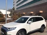 Mitsubishi Outlander 2020 года за 15 000 000 тг. в Алматы