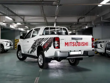 Mitsubishi L200 2023 года за 13 600 000 тг. в Алматы – фото 6