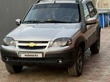 Chevrolet Niva 2017 года за 4 600 000 тг. в Уральск – фото 2