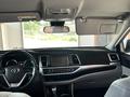 Toyota Highlander 2018 года за 12 300 000 тг. в Атырау – фото 8