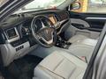 Toyota Highlander 2018 года за 12 300 000 тг. в Атырау – фото 9