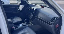 Hyundai Santa Fe 2010 года за 5 950 000 тг. в Астана – фото 4