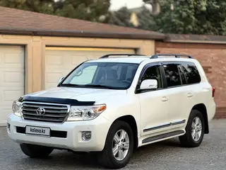 Toyota Land Cruiser, 2012