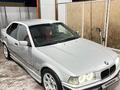 BMW 320 1992 годаfor1 800 000 тг. в Жезказган – фото 3