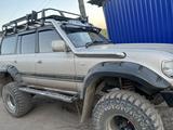 Грязевую резину с дискамиүшін300 000 тг. в Усть-Каменогорск