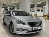 Hyundai Sonata 2016 года за 7 500 000 тг. в Астана – фото 2