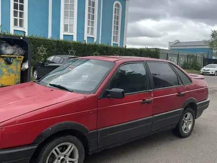 Volkswagen Passat 1991 года за 550 000 тг. в Астана – фото 2