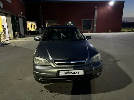 Opel Astra 2004 года за 2 000 000 тг. в Актау – фото 4