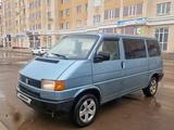 Volkswagen Caravelle 1993 годаүшін3 000 000 тг. в Караганда