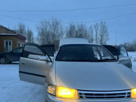 Toyota Carina 1995 года за 2 300 000 тг. в Аксу – фото 2