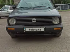 Volkswagen Golf, 1990