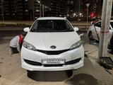 Toyota Wish 2011 годаүшін2 500 000 тг. в Астана
