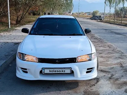 Mitsubishi Lancer 1995 года за 1 800 000 тг. в Алматы – фото 2