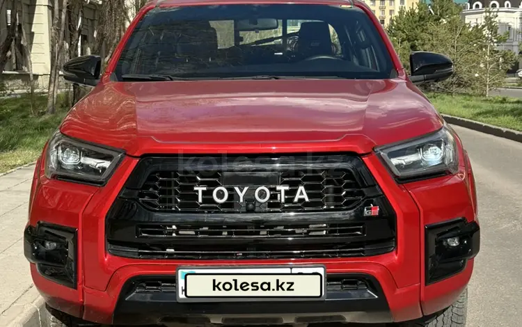 Toyota Hilux 2022 года за 25 000 000 тг. в Астана