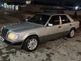 Mercedes-Benz E 260 1990 года за 750 000 тг. в Тараз – фото 3