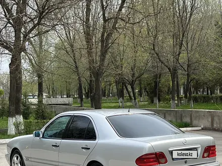 Mercedes-Benz E 320 1998 года за 4 200 000 тг. в Тараз – фото 8