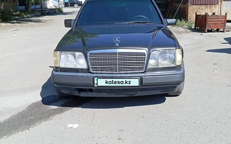 Mercedes-Benz E 220 1994 года за 2 100 000 тг. в Тараз