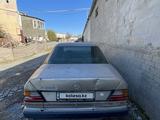 Mercedes-Benz E 200 1990 годаfor1 100 000 тг. в Шымкент – фото 3