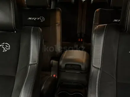 Dodge Durango 2023 года за 130 000 000 тг. в Алматы – фото 6