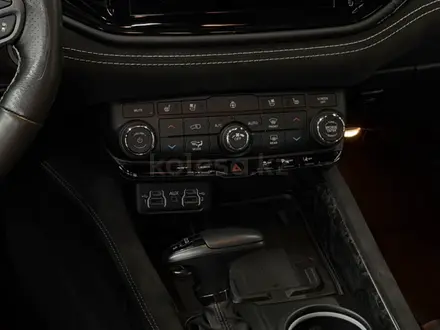 Dodge Durango 2023 года за 130 000 000 тг. в Алматы – фото 7