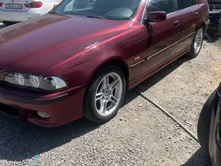 BMW 525