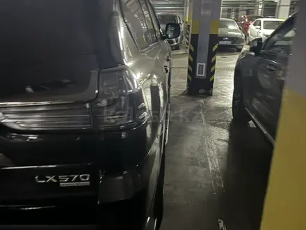 Lexus LX 570 2018 года за 47 000 000 тг. в Астана – фото 4