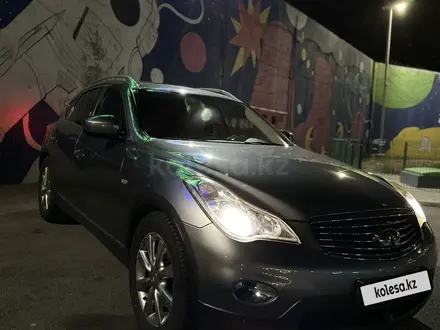 Infiniti EX35 2011 года за 8 500 000 тг. в Алматы – фото 3