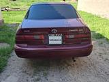 Toyota Camry 1998 годаfor2 000 000 тг. в Шу – фото 3
