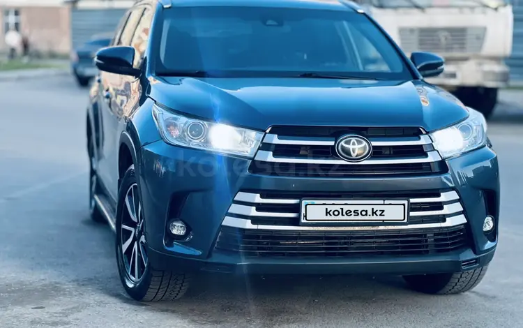 Toyota Highlander 2019 годаүшін16 000 000 тг. в Астана