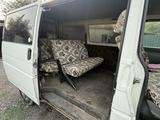 Volkswagen Transporter 1992 года за 2 000 000 тг. в Есик – фото 5