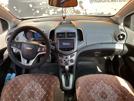 Chevrolet Aveo 2014 года за 4 300 000 тг. в Кокшетау – фото 5