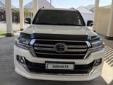 Toyota Land Cruiser 2020 годаүшін41 000 000 тг. в Шымкент – фото 3