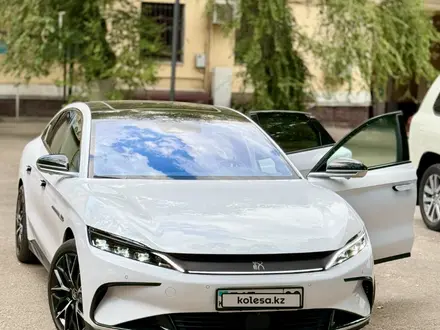 BYD Han 2023 года за 14 700 000 тг. в Алматы