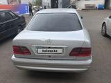 Mercedes-Benz E 280 1996 года за 2 200 000 тг. в Астана – фото 3