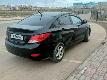 Hyundai Accent 2011 года за 3 300 000 тг. в Астана – фото 2