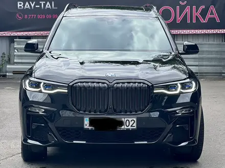 BMW X7 2020 года за 48 000 000 тг. в Алматы – фото 3