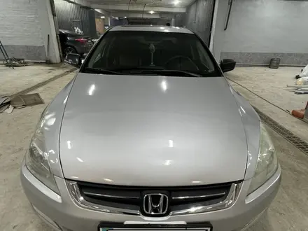 Honda Accord 2004 года за 4 000 000 тг. в Астана