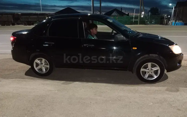 ВАЗ (Lada) Granta 2190 2013 года за 1 750 000 тг. в Семей