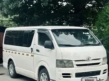 Toyota HiAce, 2009